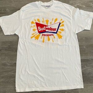 Budweiser Graphic Single Stitch Short Sleeve Band Tee, Size Large.